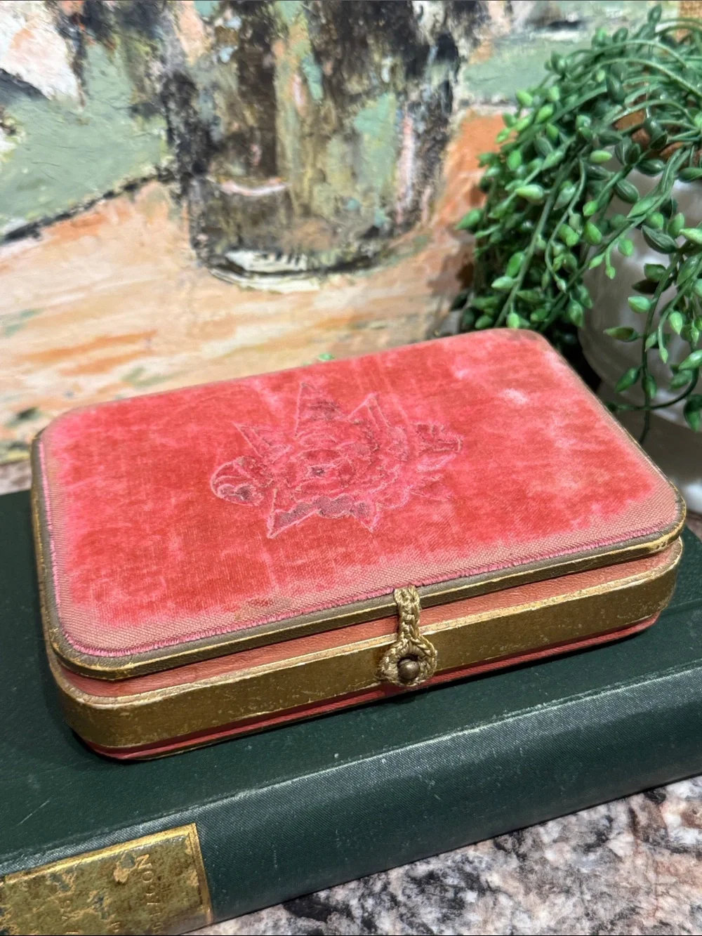 Vintage DuBarry Pink Velvet Jewelry Box with Gold Trim